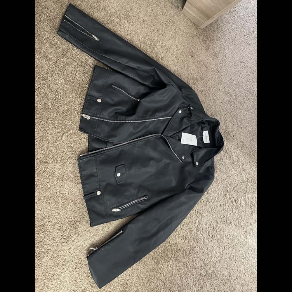 BLACK LARGE JACKET